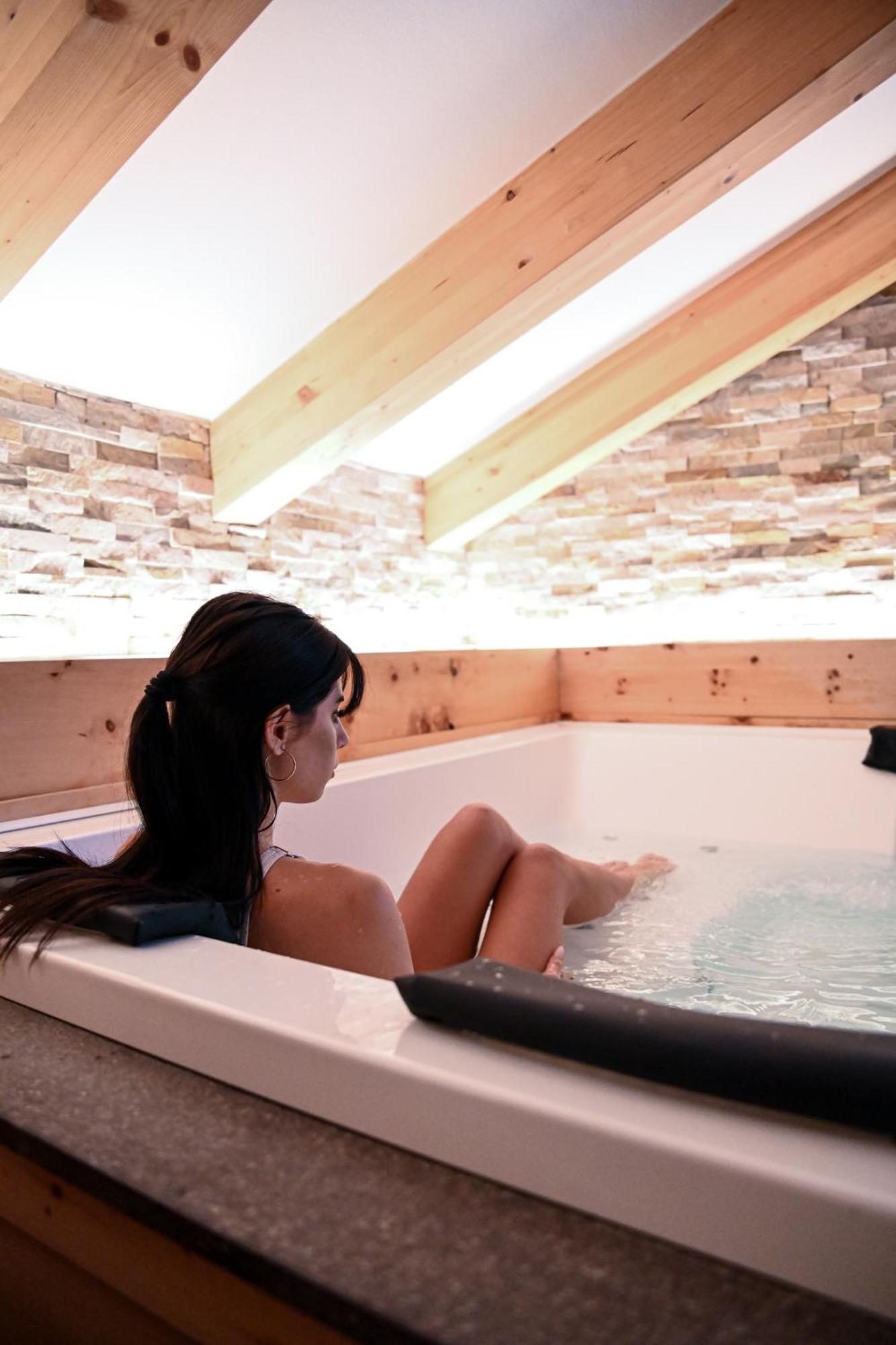 קאנזיי Wellness Hotel Lupo Bianco מראה חיצוני תמונה