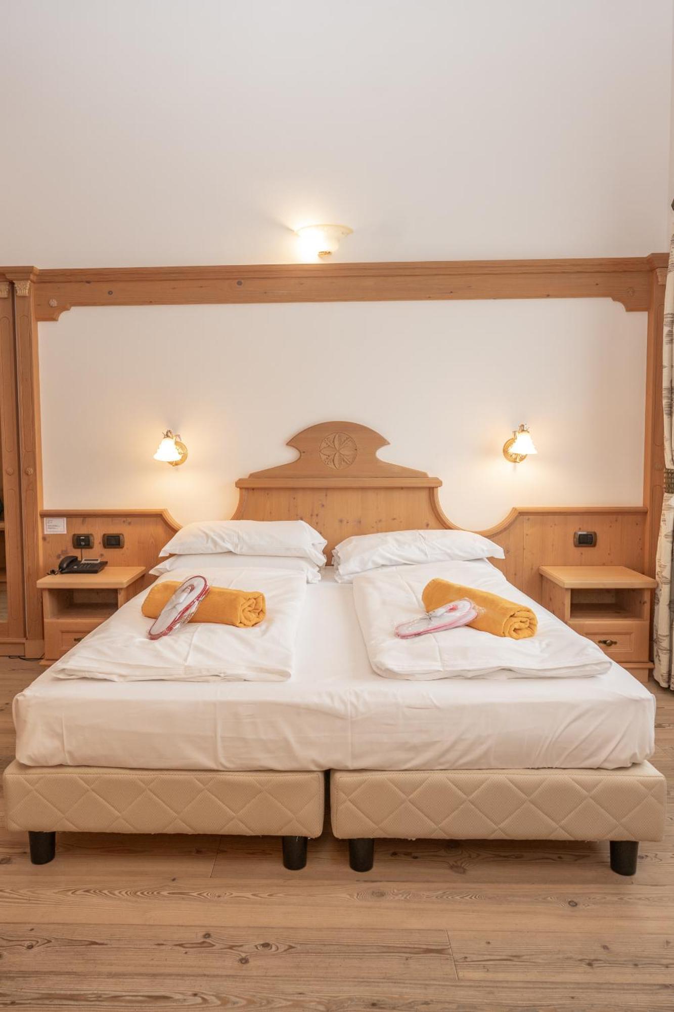 קאנזיי Wellness Hotel Lupo Bianco מראה חיצוני תמונה